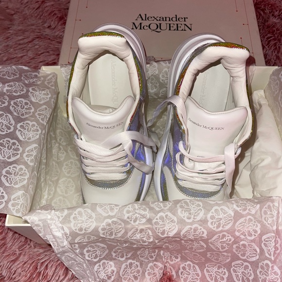 Size 40 - BRAND NEW - NEVER WORN Alexander McQueen - Picture 6 of 6